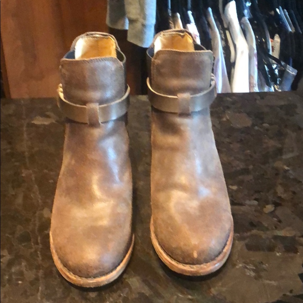 Rag & Bone brown distressed leather booties